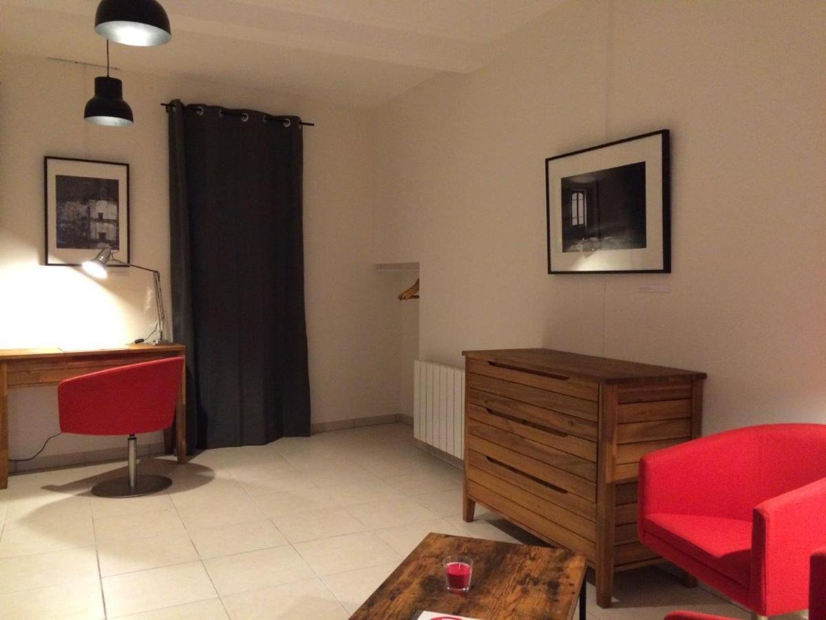 Le Studio Du Chateau Auriac-sur-Vendinelle Ngoại thất bức ảnh